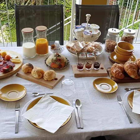 Il Giardino Di Cres Bed & Breakfast Esino Lario