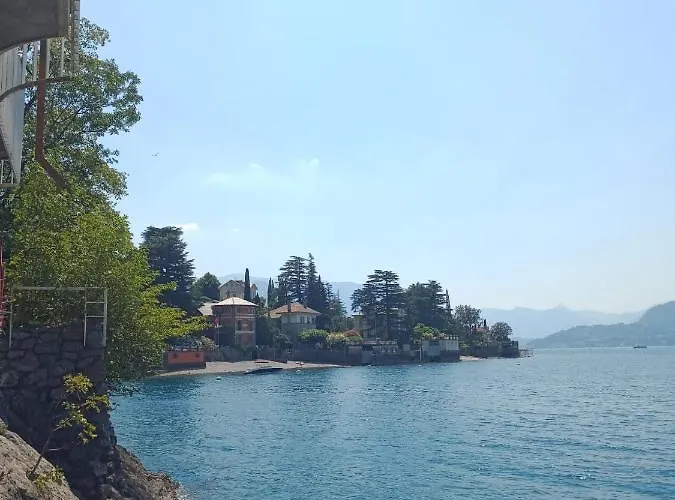 Il Giardino Di Cres Alojamento de Acomodação e Pequeno-almoço 3*