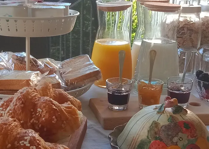 Alojamento de Acomodação e Pequeno-almoço Il Giardino Di Cres 3*