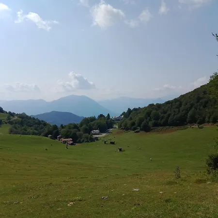 Bed & Breakfast Il Giardino Di Cres 3*